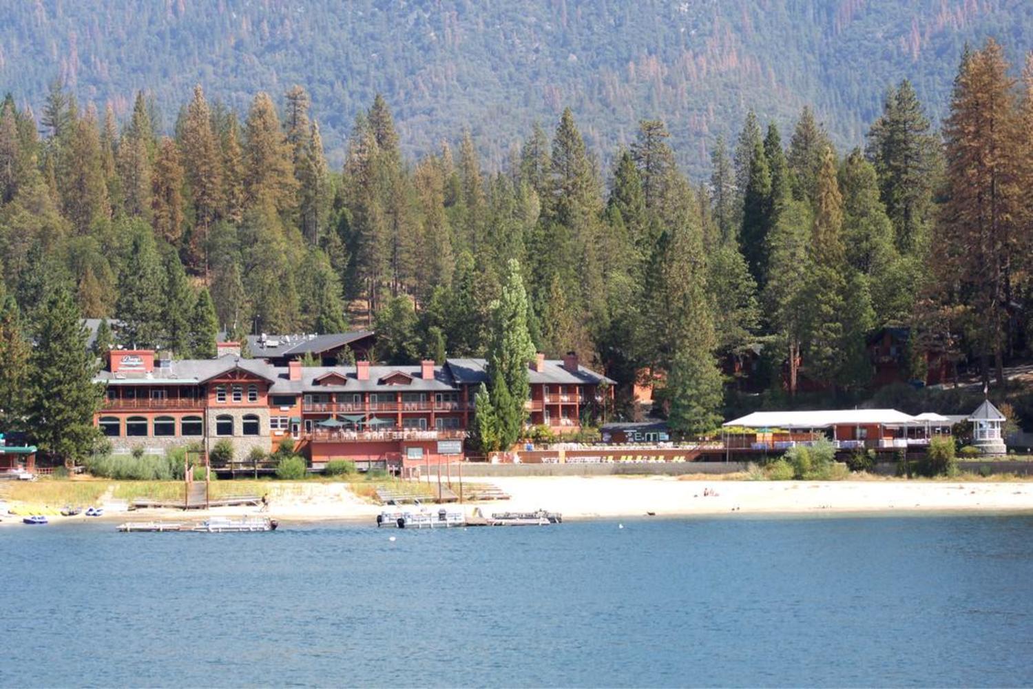 The Pines Resort & Conference Center Bass Lake Exterior photo
